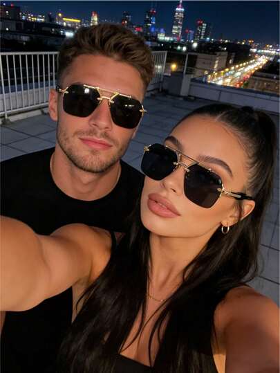 1 Pair Of Unisex Black-Gold Square Frame Sunglasses, Alloy Material, UV400, Sun Protection, Y2K Style Sunglasses, Nightclub Disco Style