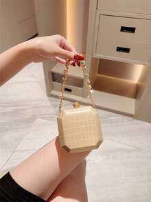 月光之夜手袋 - 新款复古奢华钻石链条迷你手提包，魅力派对包，优雅鳄鱼纹压花手拿包，专为精致女士设计。适合派对、婚礼、盛大晚宴和正式场合，完美搭配派对礼服、晚礼服和亮片服装。也是新年出行的理想之选，与女士派对礼服相得益彰，是派对的最佳选择。无法装下手机。 - 金色 - 查看 2