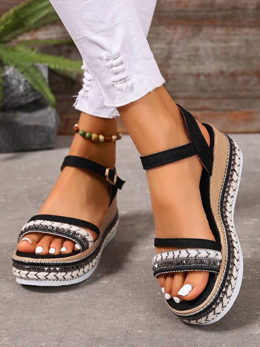 Summer Fashion Women's Wedge Sandals, Bohemian Style Rivet Open-Toe Design With Ankle Strap, Breathable And Comfortable Casual Elegant Flat Shoes