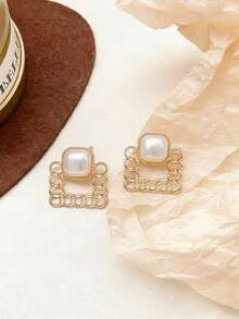 1 Pair Elegant Geometric Square Faux Pearl Earrings, Fashionable Unique Versatile Earrings Suitable For Women's Daily And Holiday Wear - Geometric Square - View 3