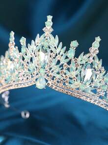 1 chiếc vương miện cài tóc kiểu Baroque sang trọng và quý phái dành cho nữ, phụ kiện tóc cô dâu, vương miện công chúa lãng mạn dự tiệc dạ hội. - màu xanh lợt - Xem 5