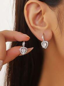 Bộ 2 đôi bông tai nữ hình trái tim vuông màu vàng kim - Mặt dây chuyền hình trái tim có thể tháo rời với khung đính kim cương lấp lánh, thiết kế hai mặt phù hợp với nhu cầu phối đồ hàng ngày, trang sức tinh tế, không gây dị ứng, thích hợp cho da nhạy cảm, món quà ý nghĩa cho kỷ niệm, ngày Valentine, sinh nhật dành tặng người thân yêu. - Nhiều màu - Xem 11