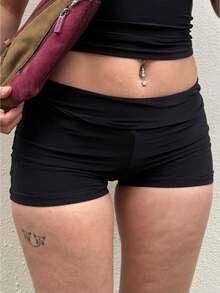 Women's Fold Over Micro Short Going Out Low Rise Booty Cheeky Shorts Fold Over Yoga Shorts Sexy Booty Shorts - 黑色 - 查看 1