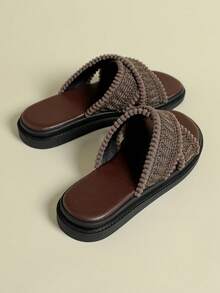 2026 Nuevas sandalias con tiras cruzadas, aptas para la playa, estilo bohemio, suela cómoda y suave, ligeras, transpirables, con parche de malla tejida con flecos, sandalias slip-on con cuña, talla pequeña 33-34, talla grande 42-43 - Café integral - Ver 5