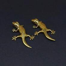 Brass Gecko Home Decor: Adorable Brass Gecko Sculpture, Home Decor Use, No Power Needed, Suitable For Living Room And Office, Perfect Gift For Animal Lovers And Home Decor Enthusiasts - Animal - View 4