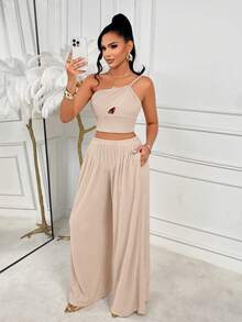 AIJ 女士性感波西米亚风休闲单肩镂空露脐上衣配口袋阔腿裤两件套，中等弹力 - 杏色 - 查看 1