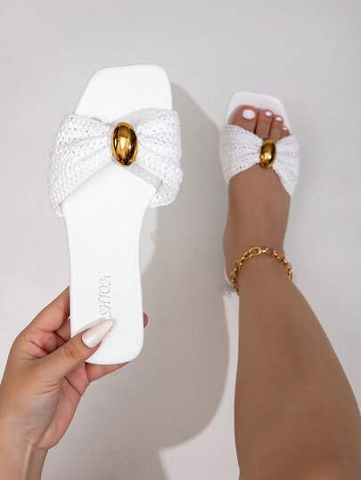 Wide Fit Women's Slippers, White Beach Shoes, Flat Sandals For Summer, Suitable For Home, Vacation Or Casual Everyday Wear