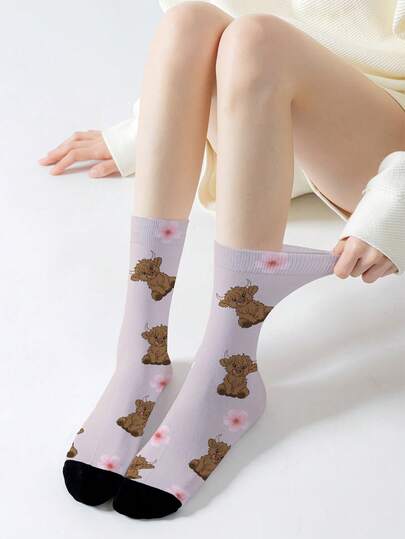 1 双女士船袜，可爱卡通花卉奶牛图案船袜，百搭、柔软舒适、360 度印花，适合日常休闲、通勤、情侣、聚会、假日等场合，可爱袜子、休闲袜、情侣袜，四季皆宜，适合各种场合和节日。