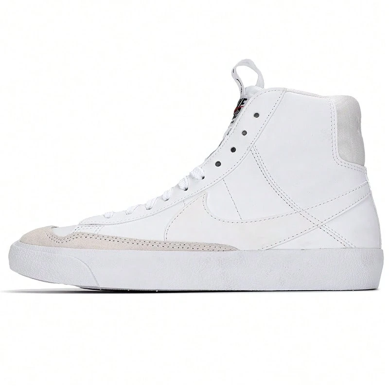 Nike BLAZER MID 77 SE D (GS) 女款休闲运动鞋 DH8640-102 - 白 - 查看 1