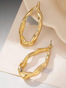 1 Pair Geometric Hollow Stud Earrings For Women - Yellow Gold - View 4