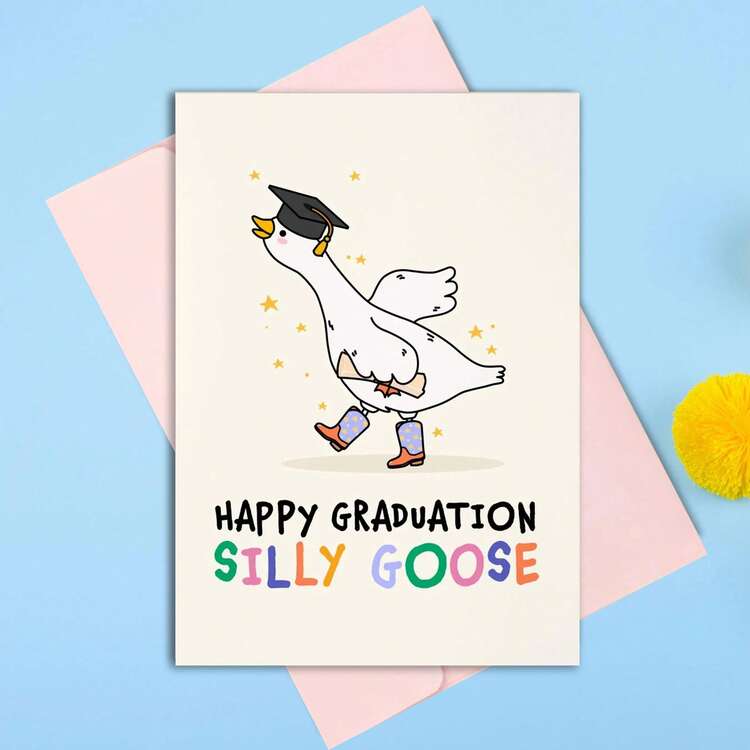 1pc Funny "Happy Graduation Silly Goose" Greeting Card - Cute Goose With Mortarboard & Boots Illustration - Quirky Graduation Gift Card For Friends, Students, Daughter, Son - View 3