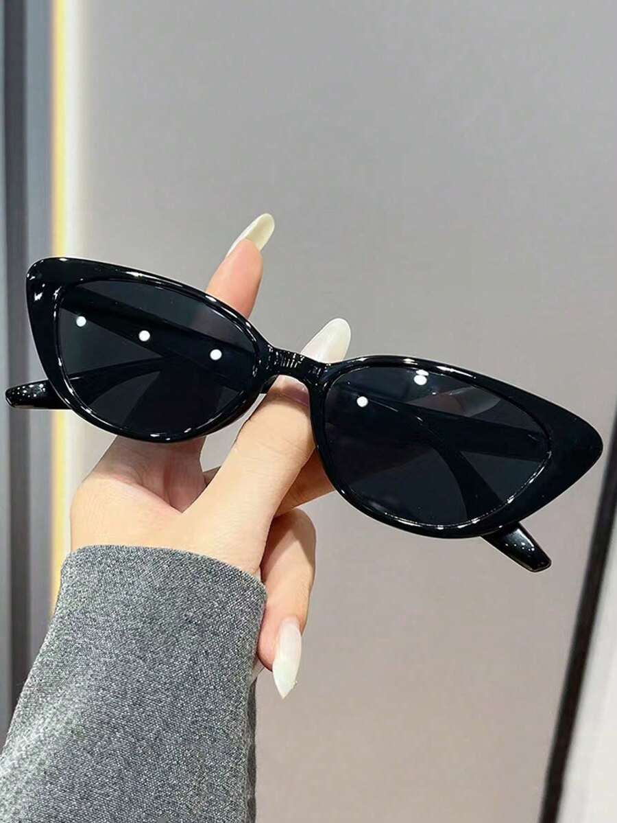 New, Irregular, Personalized Small Frame, Stylish Fashion Glasses For Women. High-End Feel, Slimming Effect - Black - View 1