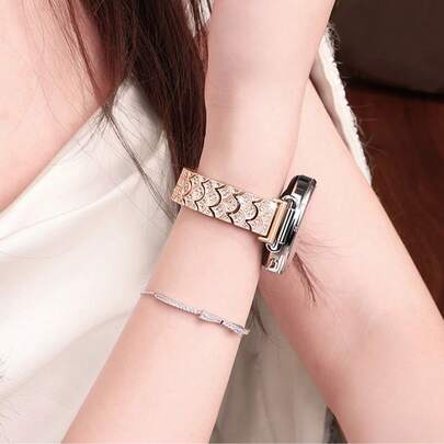 LuLuTom 20毫米、22毫米奢华美人鱼鳞片钻石手链表带，长度可调节，兼容三星Galaxy Watch 8/7/6/5/4（40毫米/44毫米）、Galaxy Watch 5 Pro/6/8 Classic、Galaxy Active 2，女士时尚手链配饰，轻盈透气，佩戴舒适，完美贴合手腕