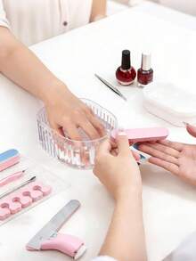 Bộ dụng cụ làm móng gồm bát ngâm acrylic trong suốt, dung dịch tẩy sơn móng tay, dung dịch làm mềm biểu bì và dung dịch làm sạch móng. - Màu tím hoa cà - Xem 6