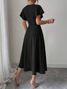 Women's Summer Mid-Length Dress Ruffled Sleeve Covered V-Neck Elegant Wedding Party Swing A-Line Slim Flared Dress - 黑色 - 查看 2