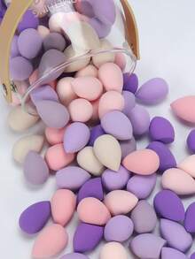Random Mini Makeup Sponge, Helps Achieve Even And Seamless Foundation Application, Avoid Uneven Coverage. Apply By Dabbing Or Tapping For A Natural, Lightweight And Breathable Finish. Latex-Free Damp And Dry Dual-Use Makeup Sponge, Suitable For All Skin Types. - Multicolor - View 10