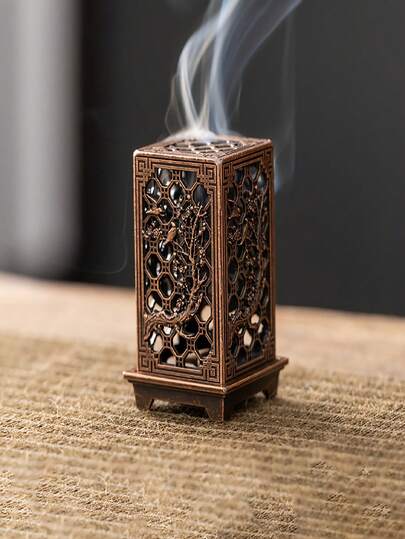 1个精美金属香炉，吉祥云纹设计 - 传统中国茶道装饰，竖式盘状，金/铜色调，营造温馨氛围，可放置香棒