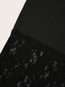 Plus Size Women Solid Color Lace Patchwork Leggings, Versatile Daily Wear Black Summer - Black - View 5