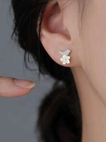 1 Pair Of Flower-Shaped Bird Earrings, Niche, Light Luxury, High-End, Personalized, Versatile, Women's Earrings - Silver - View 4