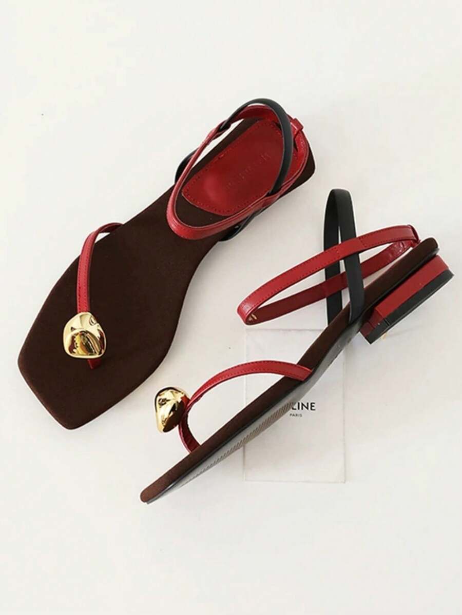 French Retro Metal Toe Ring Sandals For Women, Versatile Minimalist Casual Thick Strap Combination Chunky Heel Sandals For Summer - Red - View 1
