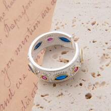Bague vintage en émail et cristal : pierre précieuse multicolore avec un ajustement ouvert et réglable - Argent - Voir 2