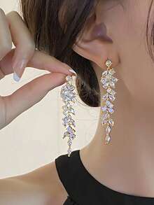 1 Pair Luxury Rhinestone Leaf Design Dangle Earrings For Women, Elegant & Sophisticated, Suitable For Balls, Banquet, Party, Wedding - Yellow Gold - View 8