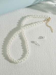 Set 3 buc cercei minimalisti cu perle artificiale și colier cu perle cu lungime reglabilă, bijuterii elegante și drăguțe pentru femei, potrivite pentru petrecere, întâlniri, purtare zilnică, cadou perfect pentru soție, iubită, fiică, mamă - alb - Vizualizare 3