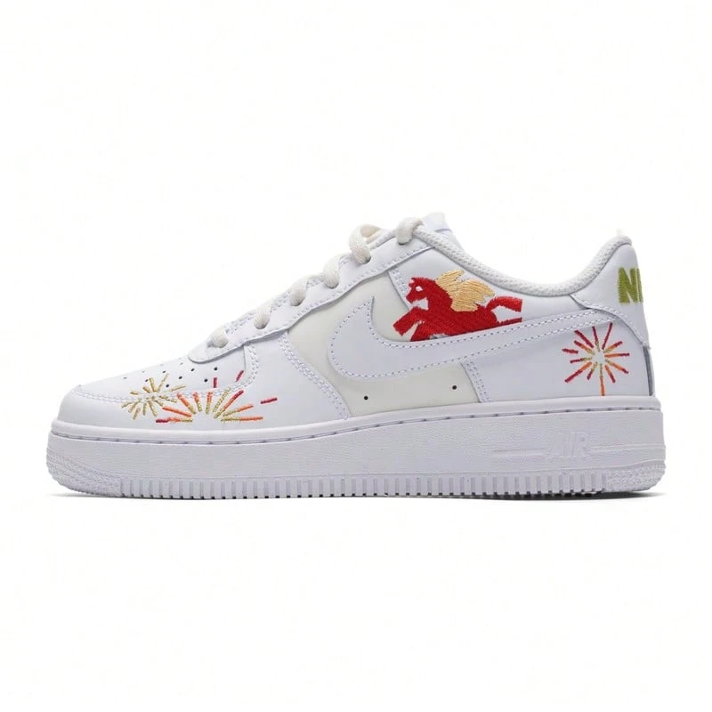 Giày thể thao nữ Nike AIR FORCE 1 LE (GS) IQ1133-111 - màu sắc - Xem 1