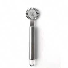 1个不锈钢波浪形煎饼模具，不锈钢披萨刀，圆柄波浪边轮，多功能烘焙披萨面团工具，厨房烘焙工具 - 查看 10