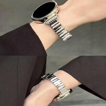 1条18mm/20mm/22mm非对称金属表带 - 时尚替换表带，兼容三星Galaxy Watch 7/6/5/4（40mm/44mm）、Galaxy Watch 5 Pro、Galaxy Active 2、Watch 6/4、GT6/GT5/GT4/GT3/GT2 Pro，蝴蝶扣设计，舒适耐用，男女通用 - 銀色 - 查看 3