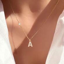 1件新款简约字母圆形人造水晶吊坠金色不锈钢链项链，女士款 - 金黃色 - 查看 1