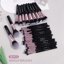 MAANGE 30支装可重复使用耐用化妆刷套装，包含粉底刷、面部刷、散粉刷、腮红刷、遮瑕刷、轮廓刷、鼻部轮廓刷、高光刷、眼影刷、眉刷、眼线刷、细节刷等。亲肤材质，专业化妆刷套装，居家或外出皆宜，适用于液体、膏状和粉状化妆品，可用于打圈、晕染和面部清洁。是馈赠亲友的理想之选。 - 彩色 - 查看 8