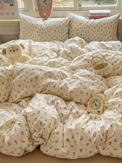 三件套米色底蓝黄碎花床上用品套装（1个被套+2个枕套），精致花卉和小植物图案，可机洗，适合所有年龄段，仅包含被套和枕套。