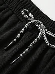 ZULIZ 男士运动短裤，舒适透气，适合健身、跑步和锻炼 - 黑色 - 查看 8