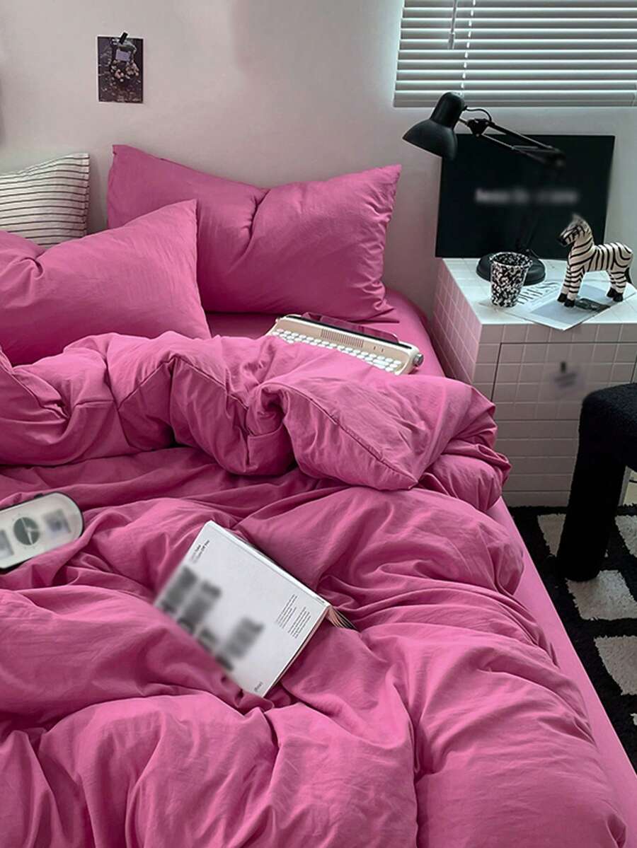 Bộ 3 món ga trải giường bằng polyester mềm mại, phối màu xanh dương và trắng. - Màu Hồng Tươi - Xem 1