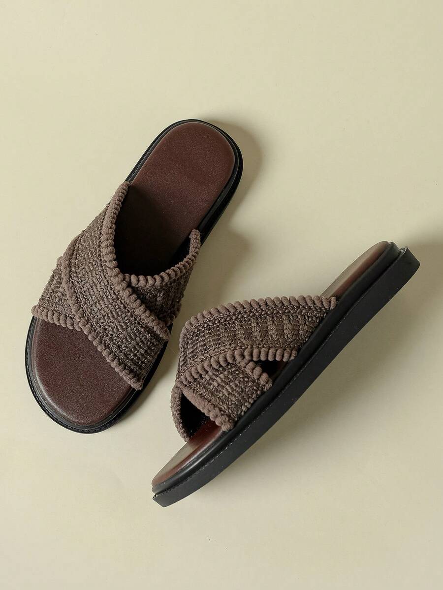 2026 Nuevas sandalias con tiras cruzadas, aptas para la playa, estilo bohemio, suela cómoda y suave, ligeras, transpirables, con parche de malla tejida con flecos, sandalias slip-on con cuña, talla pequeña 33-34, talla grande 42-43