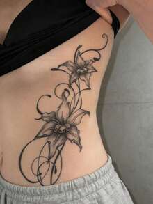 1pc Fashionable Waterproof Temporary Tattoo, Dark Gothic Skull & Lily Floral Design, Realistic Side Waist Goth Style Vine Tattoo Sticker, Suitable For People,Sketch Style - Black - View 4