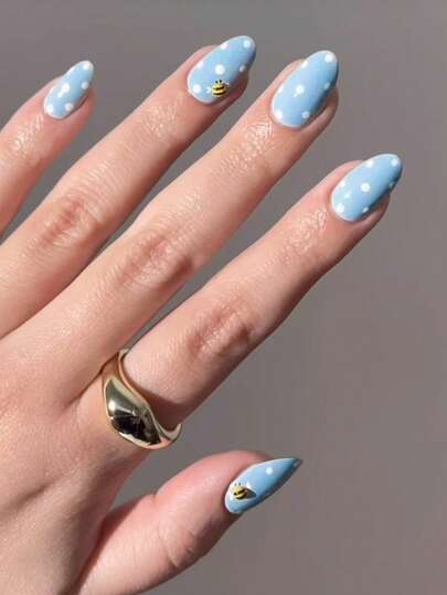 10 piezas de arte de uñas con estampado hecho a mano, accesorios para uñas, uñas postizas, calcomanías para uñas, uñas de verano, uñas cortas, arte de uñas con estampado, juego de arte de uñas con estampado acrílico, estilo Y2K, uñas blancas, uñas azules, uñas con lunares, decoración de abeja hecha a mano, estilo lindo, adecuado para primavera y verano