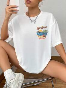T-shirts personnalisés. Hauts pour femmes personnalisés. Ajoutez vos photos (motifs/logos/photos de couple/photos de famille/selfies/photos de jolis animaux de compagnie, etc.). Concevez un t-shirt vraiment unique, soigneusement conçu qui vous appartient. Parfait pour les anniversaires, les fêtes, les célébrations et les occasions spéciales. T-shirts personnalisés | Hauts pour femmes | T-shirts imprimés personnalisés | T-shirts à manches courtes pour femmes Sports - Blanc - Voir 2