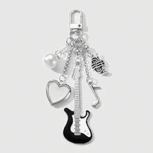 1pc Y2K Retro Cool Silver Headphone, Cassette Tape, Music Note Keychain; 1pc Silver Star Guitar, Microphone Keychain; 1pc Silver Heart Guitar, Pearl Tuba Keychain; 1pc Black & White Piano Key, Guitar, Music Note Pendant Keychain - Multicolor - View 13