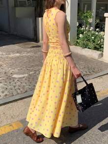 HoloChill 女士黄色波点两件套吊带连衣裙，胸前饰有荷叶边，打造休闲波西米亚风，适合女士夏季、假日、派对、海滩度假等场合，尽显优雅气质。 - 黃色 - 查看 3