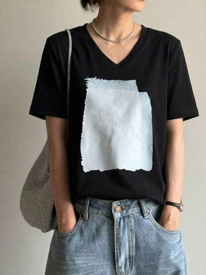 Vネックストレートショルダー半袖Tシャツ、Vネック、国内発送、レディース服、夏服、新作、レディース半袖Tシャツ1枚、無地デザイン、標準丈、綿素材で作られ、着心地が良く、洗濯機で洗えます。