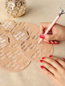 Conjunto de 10 cartões Mad Libs para chá de panela, ideal para chá de casamento, noivado e despedida de solteira. Feito em papel kraft. - Conjunto de jogos para festa de casamento - Ver 3