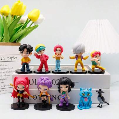Hasbro Mô hình nhân vật anime nhóm Hunt Witch Girls, búp bê mô phỏng nhân vật hoạt hình, tượng sưu tầm bằng PVC tinh xảo, vật trang trí bàn làm việc cho nhà và phòng ngủ, thiết kế sống động với chi tiết tỉ mỉ, chất liệu bền, vật trang trí bánh hoàn hảo, quà tặng lễ hội lý tưởng cho người hâm mộ anime, đồ chơi sưu tập thời trang để trưng bày và trang trí, tượng mô hình để sưu tập và trang trí bàn làm việc.
