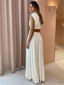 Women's Long Dress With High Neck, Sleeveless, Elegant Women's Dress With Side Cutouts And Pockets - 白色 - 查看 4