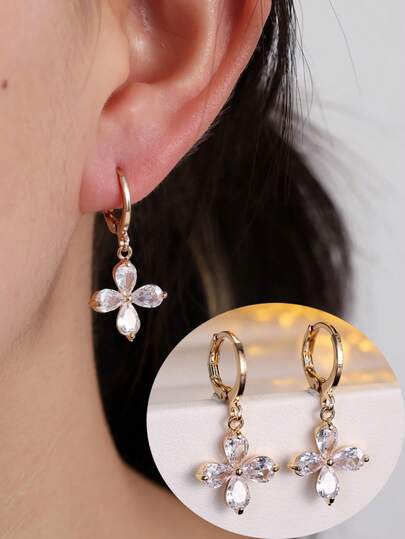 1 Pair Women's Earrings, Niche Elegant High-End Minimalist Floral Design, Fashionable Versatile Earrings Suitable For Gifts And Daily Wear