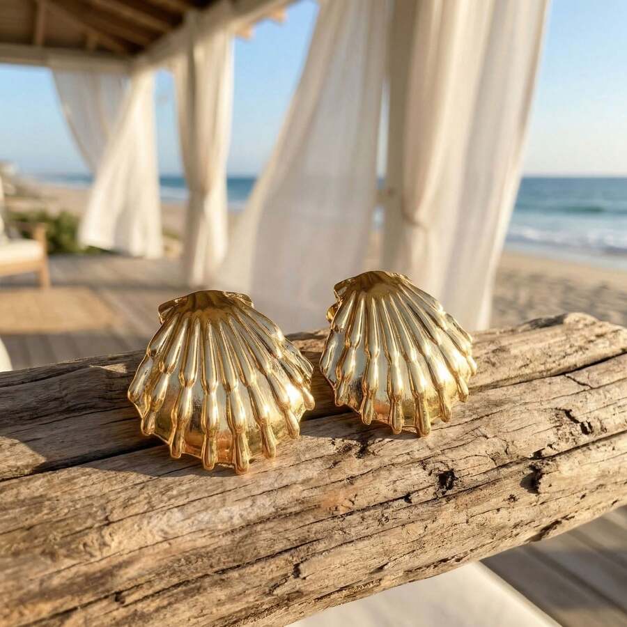 Gold Color Earrings, Casual Style, Suitable For Women To Wear At The Beach Or For Daily Use