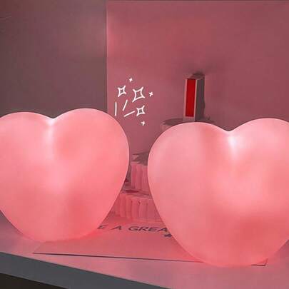 1pc Pink Heart Shaped Night Light Baby Light, Cute And Pink Heart Shaped LED Plastic Night Light Bed Light, Baby Bedroom LED Bed Light, Available In S And M Sizes, Children's Room Decoration Small Night Light Atmosphere Light, Suitable For Indoor, Bedroom, Room, Living Room, Office, Room Desktop Headboard Decoration, Used For Bedroom Decoration, Children's And Baby Room Decoration Night Light Bed Light Baby Light, Perfect Birthday Gift