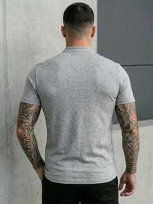 Áo sơ mi nam GRDR cổ Henley tay ngắn màu trơn cổ điển, món đồ thiết yếu thường ngày, không thể thiếu trong tủ đồ mùa hè. - Màu Xám nhạt - Xem 2