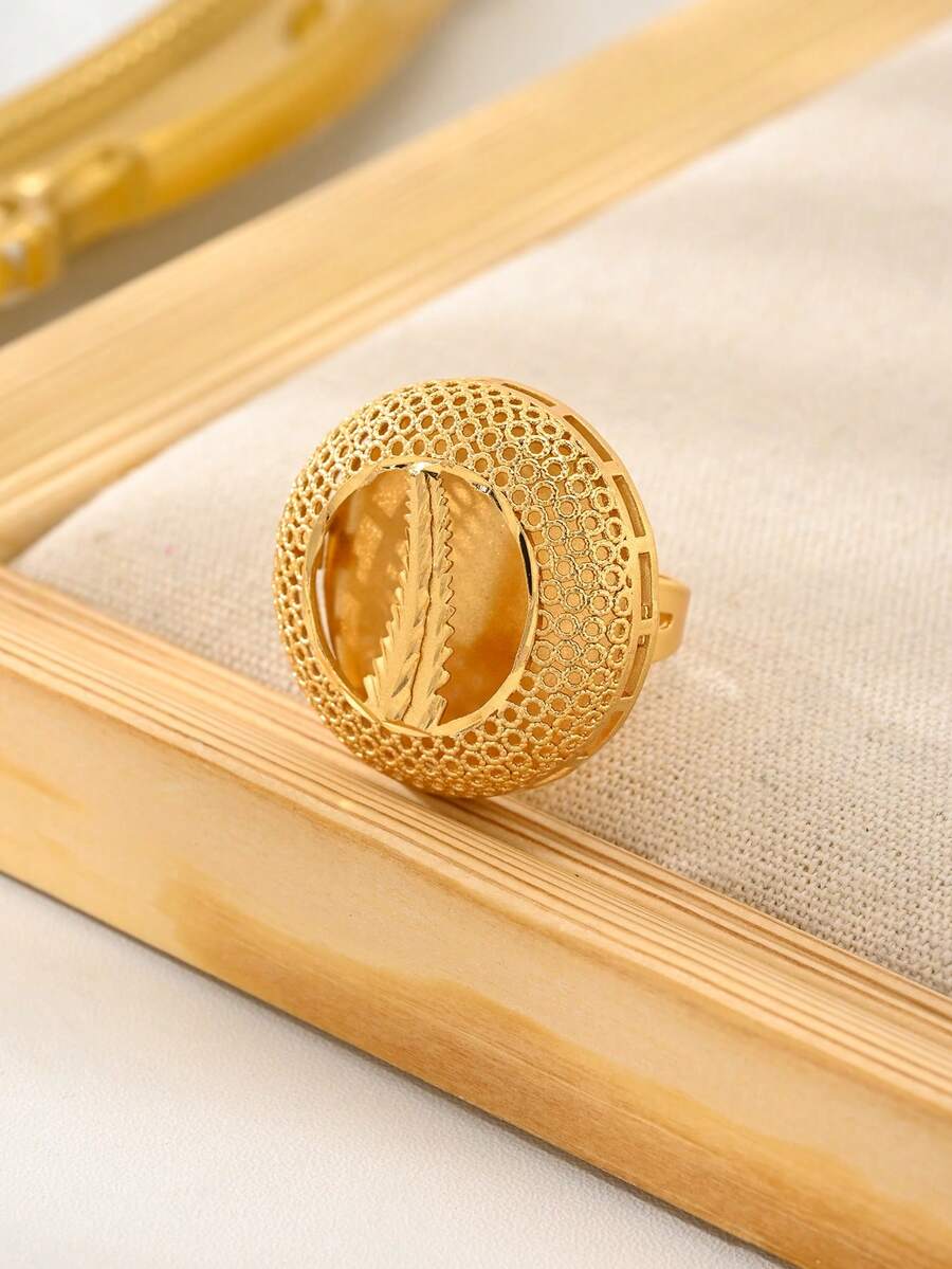 Gorgeous & Exaggerated Luxury Gold-Plated Women's Large Adjustable Ring - Yellow Gold - View 1